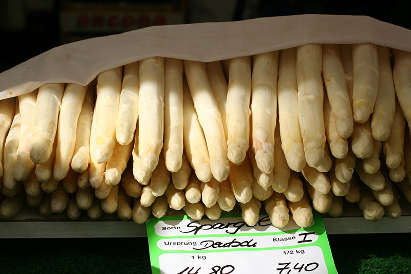 Spargel weiss