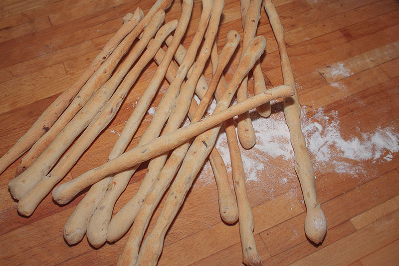 Eichel Grissini gebacken 1