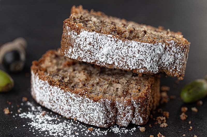 Eichelkuchen-geschnitten