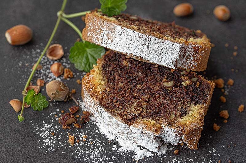 Marmorkuchen-Eierlikoer-Haselnuesse-Gundermann