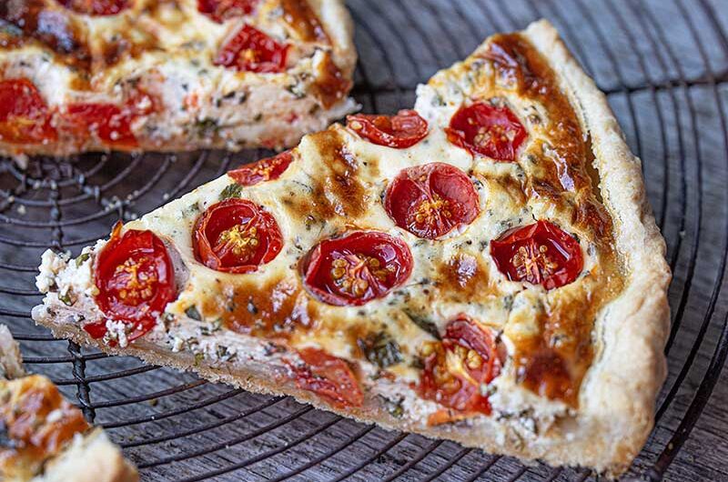 Tomatenquiche-Stück-Gitter