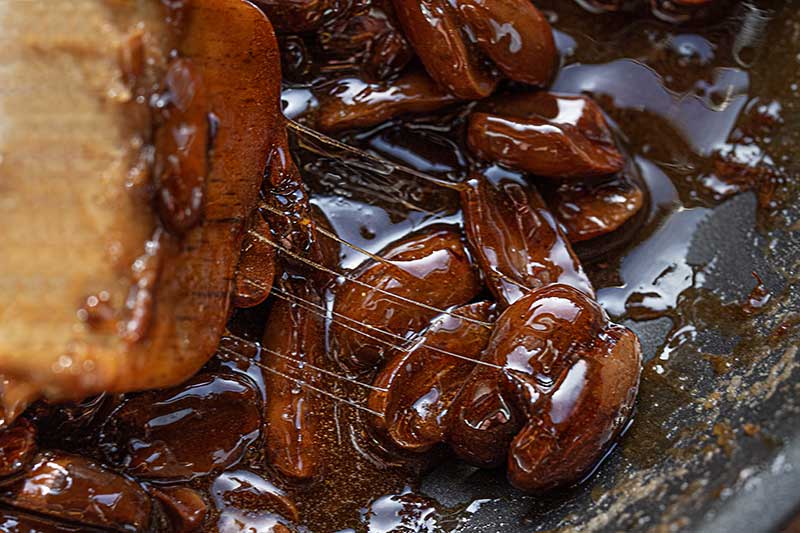 karamellisierte Eicheln Faeden