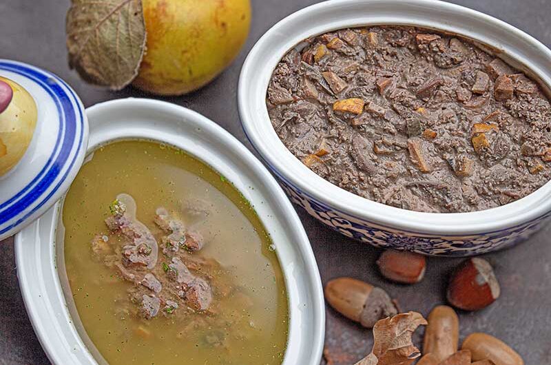 Geflügelleberpastete-Eicheln-Quitte