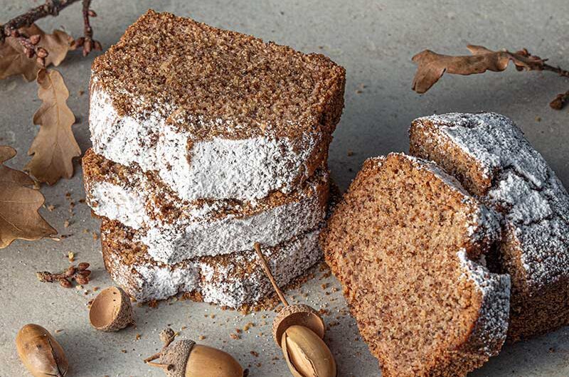 Eierlikörkuchen mit Eicheln