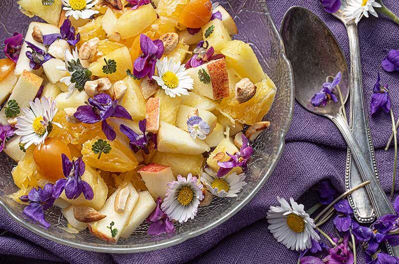 Obstsalat-Veilchen-Makro