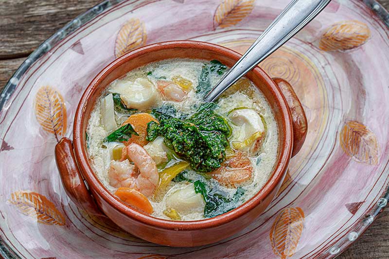 Fischsuppe Meldepesto